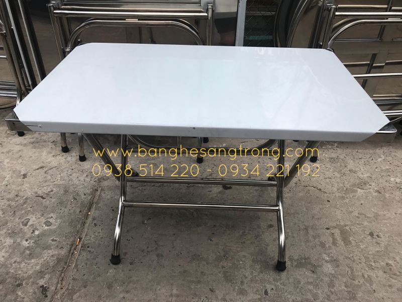 Bàn inox vuông - Tạo điểm nhấn ấn tượng cho phòng ăn nhà bạn!