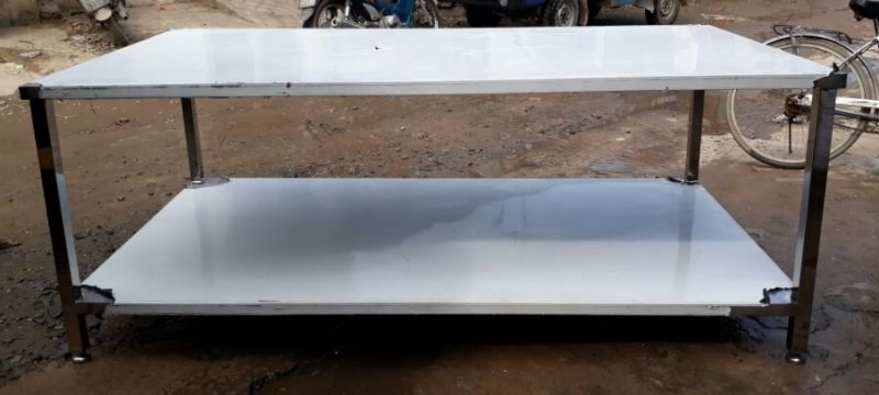 Chia sẻ kinh nghiệm phân biệt bàn inox chữ nhật và cách bảo quản